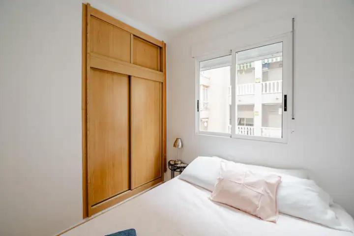 Apartamento Inteiro Acolhedor Perto Da Praia Torrevieja Eksteriør billede