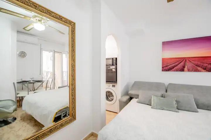 Apartamento Inteiro Acolhedor Perto Da Praia Torrevieja Eksteriør billede