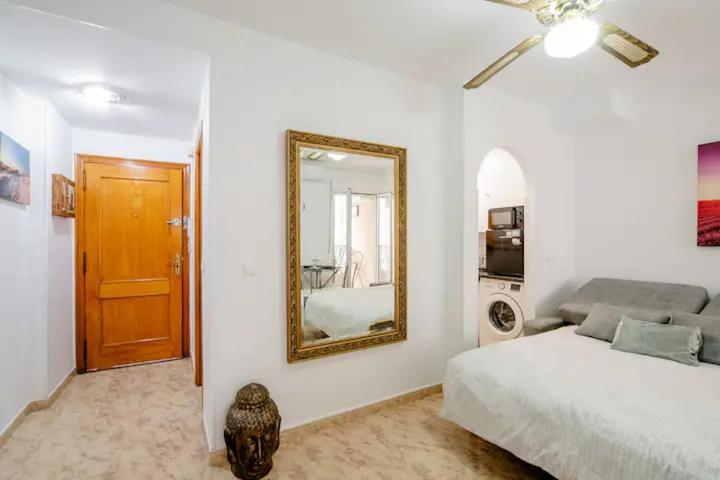 Apartamento Inteiro Acolhedor Perto Da Praia Torrevieja Eksteriør billede